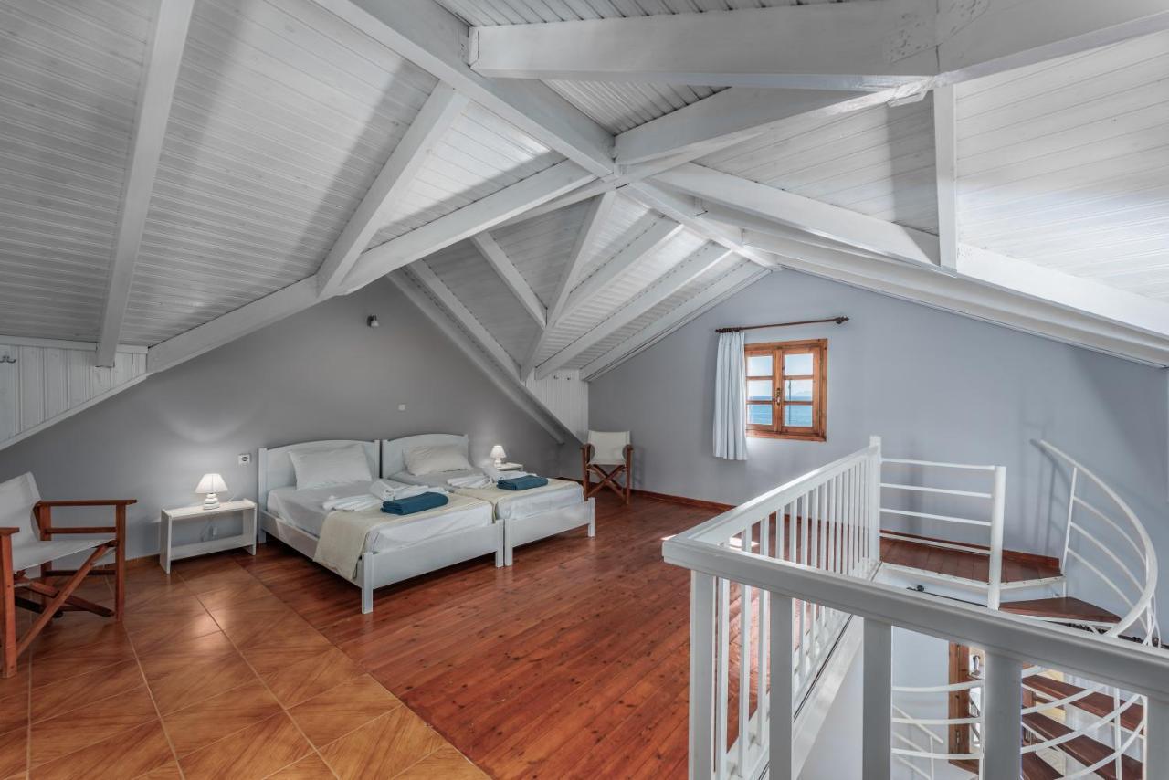 Albouro Seafront Apartments كاتيليوس المظهر الخارجي الصورة
