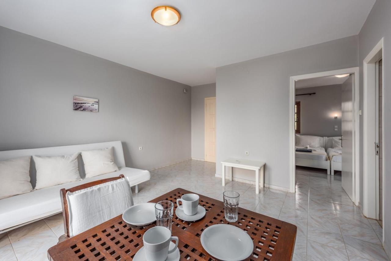 Albouro Seafront Apartments كاتيليوس المظهر الخارجي الصورة