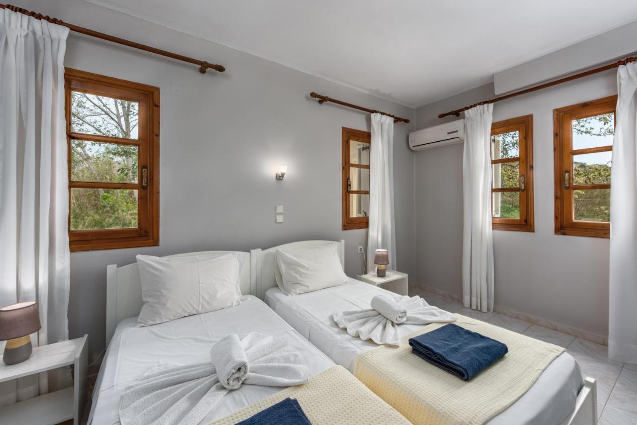 Albouro Seafront Apartments كاتيليوس المظهر الخارجي الصورة