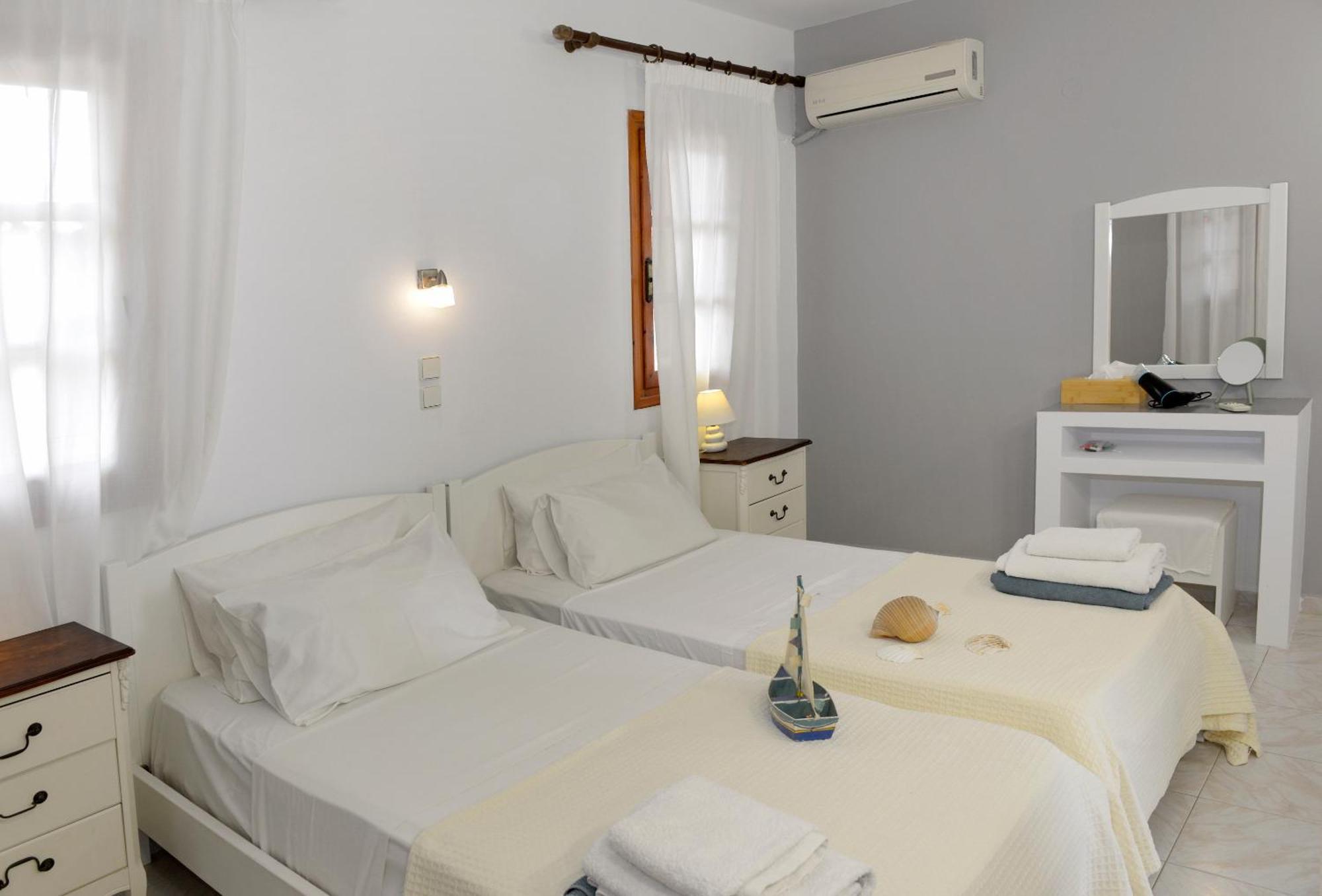 Albouro Seafront Apartments كاتيليوس المظهر الخارجي الصورة