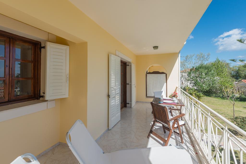 Albouro Seafront Apartments كاتيليوس المظهر الخارجي الصورة